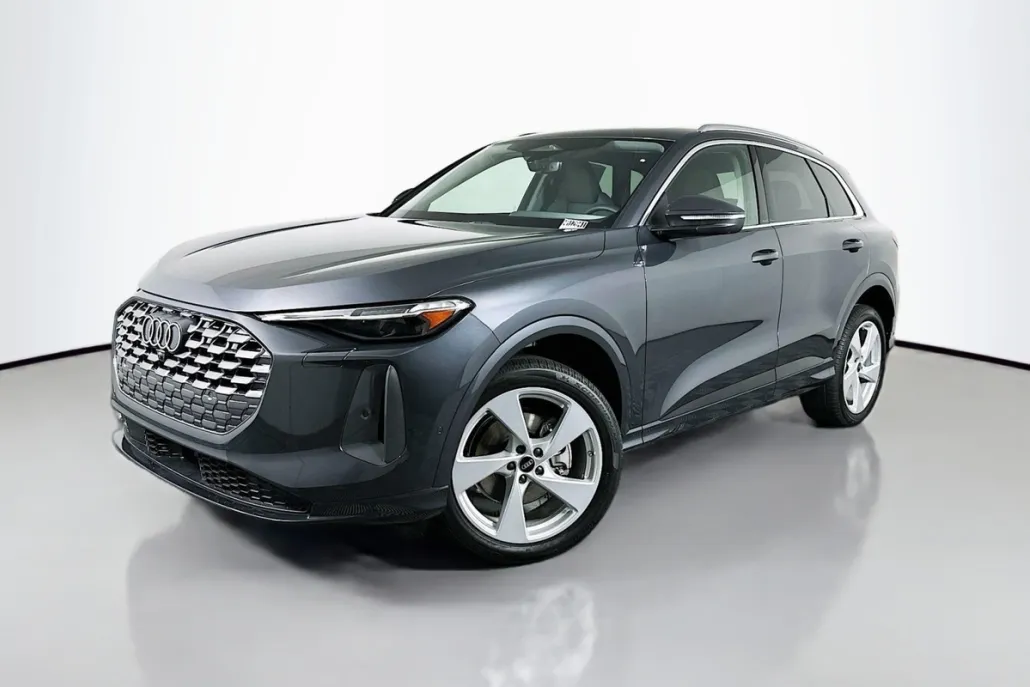 2025 Audi Q5 2.0T Premium Plus photo 1