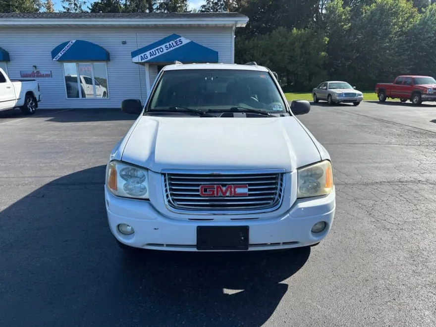 2004 Gmc Envoy SLE photo 1