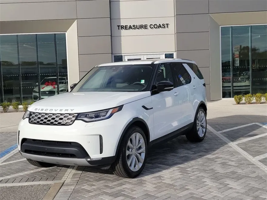 2025 Land Rover Discovery S photo 1