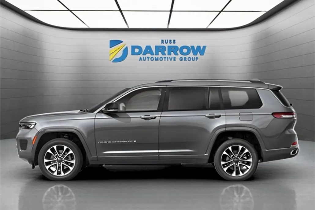 2025 Jeep Grand Cherokee Overland photo 1