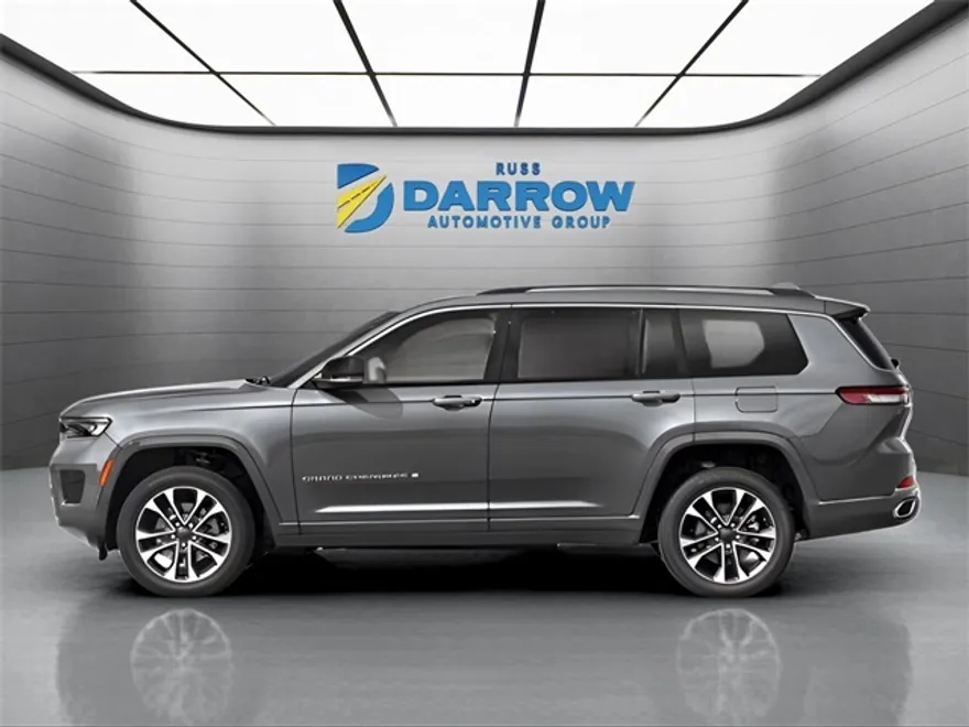 2025 Jeep Grand Cherokee Overland photo 1