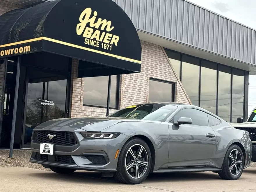2024 Ford Mustang EcoBoost photo 1