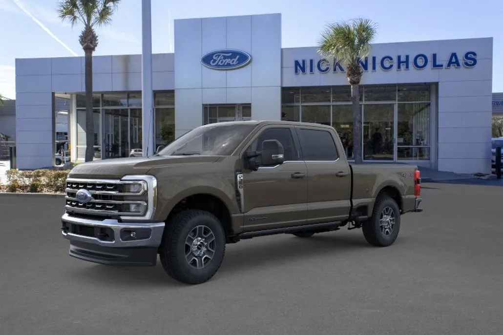 2026 Ford F-350 Lariat photo 1