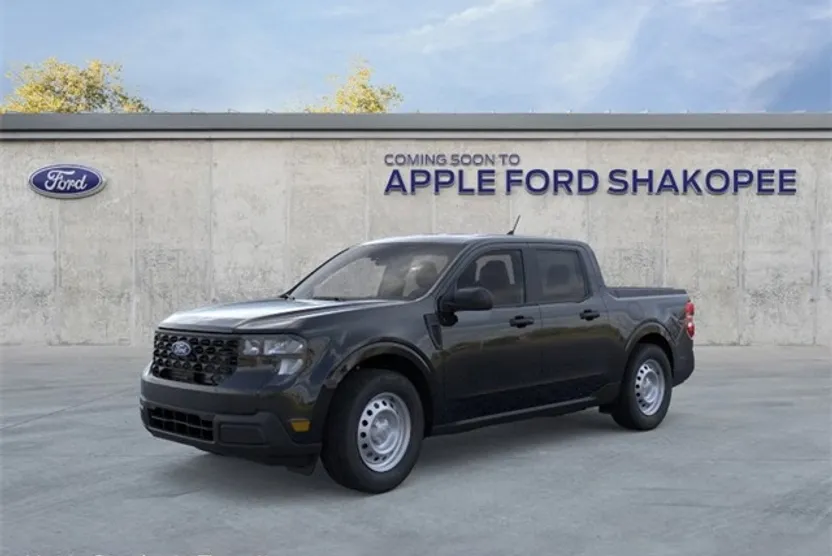 2025 Ford Maverick XL photo 1
