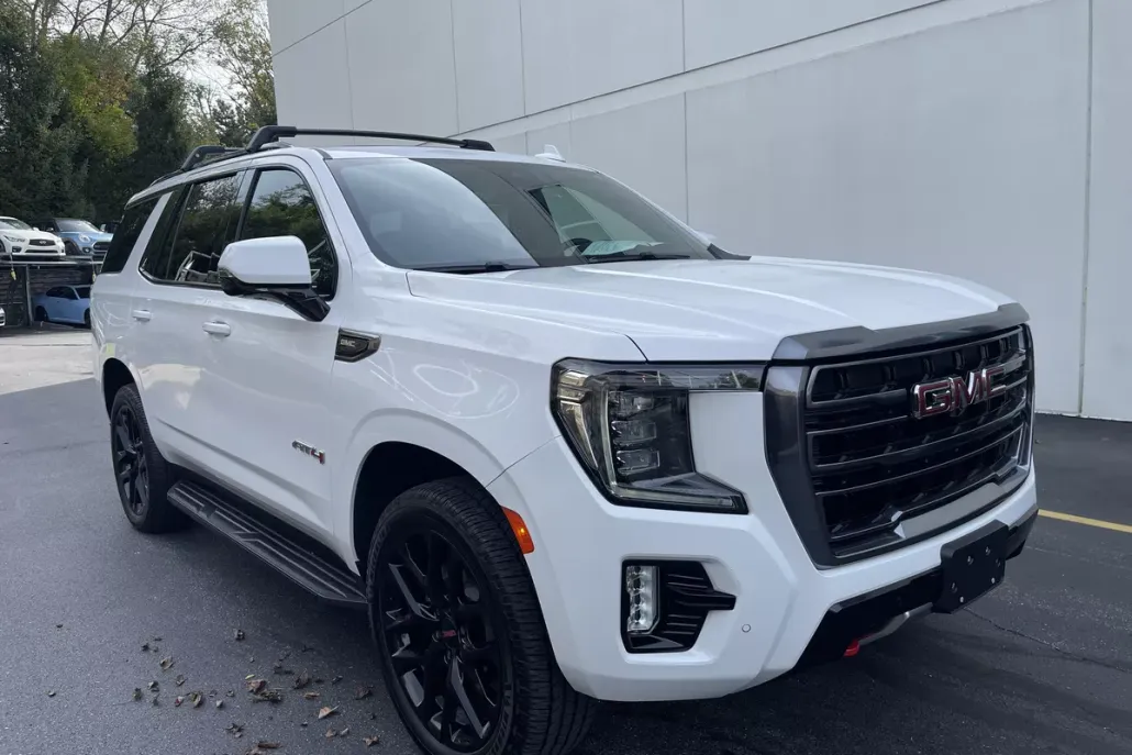 2023 Gmc Yukon AT4 photo 1