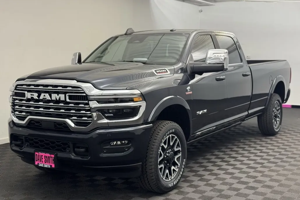 2025 Ram 3500 Longhorn photo 1