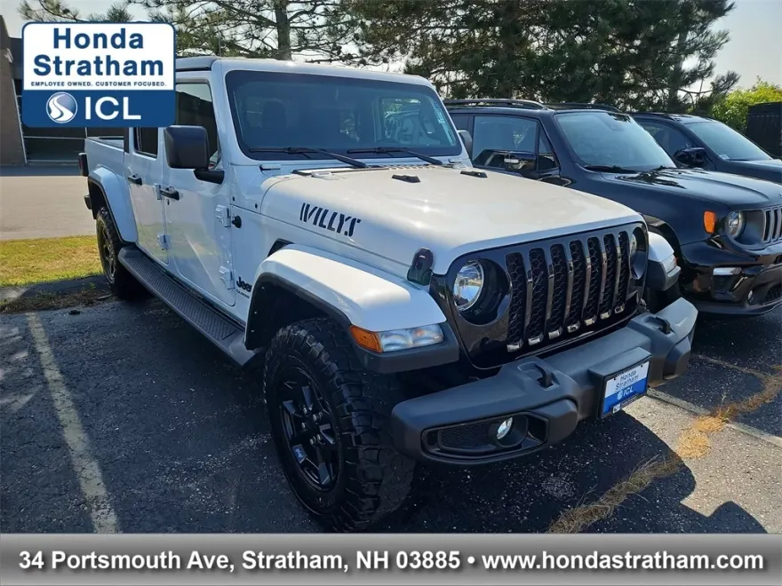 2022 Jeep Gladiator Willys photo 1