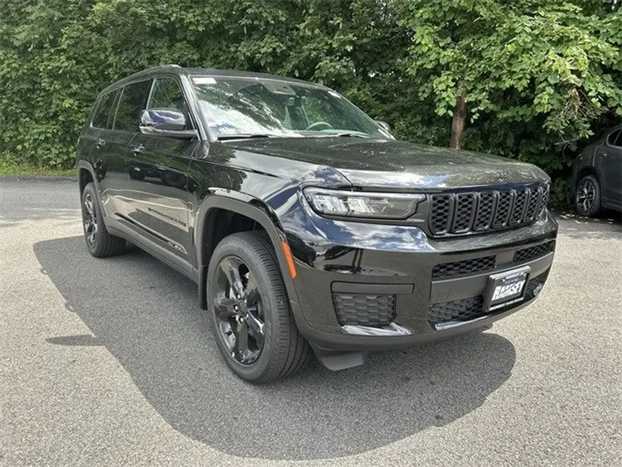2025 Jeep Grand Cherokee Altitude X photo 1
