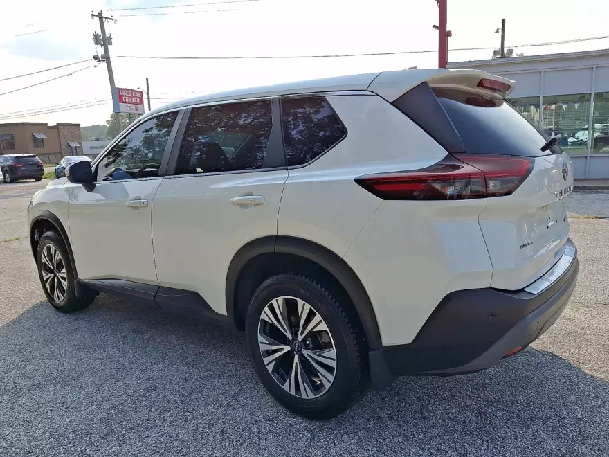 2023 Nissan Rogue SV AWD photo 1