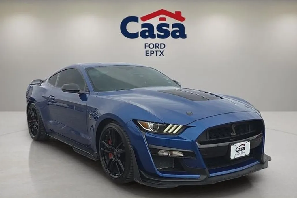 2022 Ford Mustang Shelby GT500 photo 1