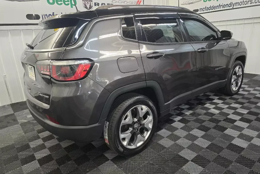 2019 Jeep Compass Limited photo 1