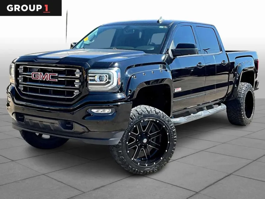2017 Gmc Sierra 1500 SLT photo 1