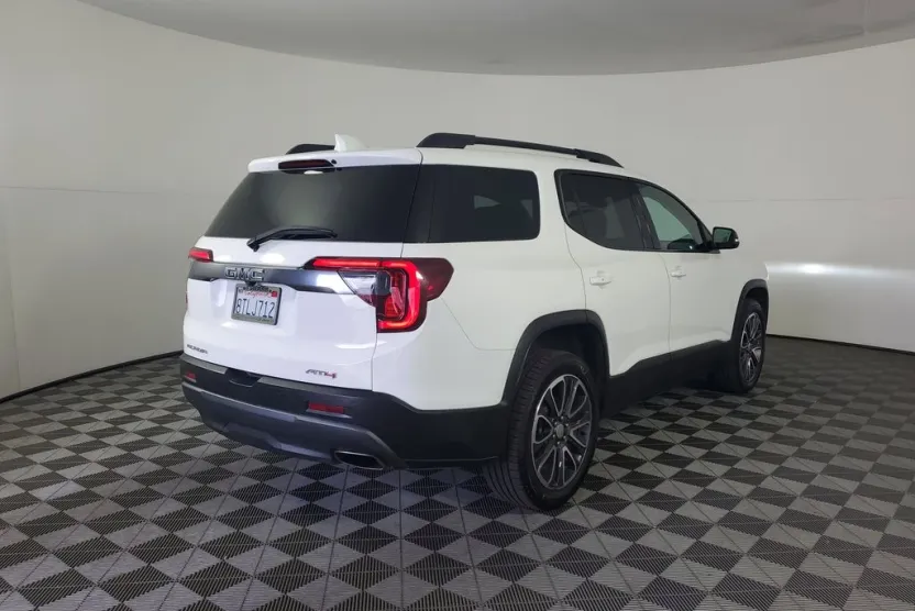 2021 Gmc Acadia AT4 photo 1