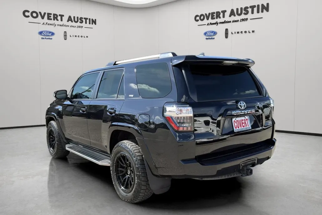 2021 Toyota 4Runner SR5 Premium photo 1