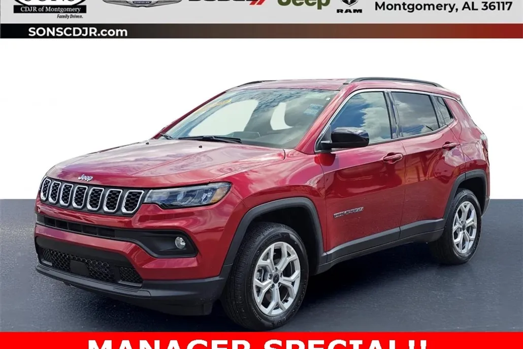 2025 Jeep Compass Latitude photo 1