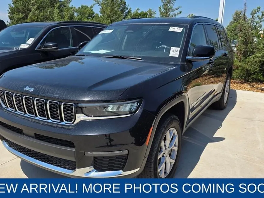 2022 Jeep Grand Cherokee Limited photo 1