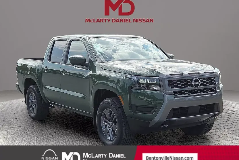2026 Nissan Frontier Crew Cab SV photo 1