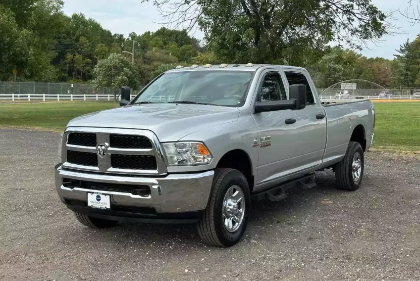 2016 Ram 2500 ST photo 1