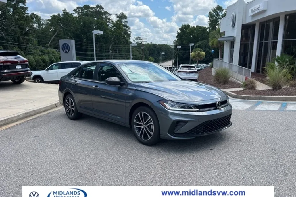 2025 Volkswagen Jetta 1.5T Sport photo 1