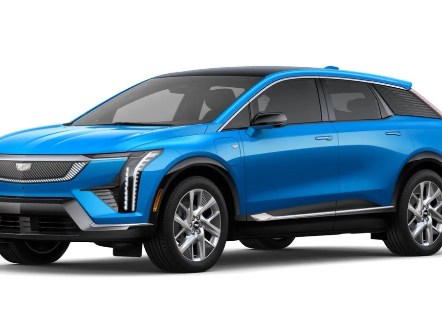 2026 Cadillac Optiq Luxury photo 1