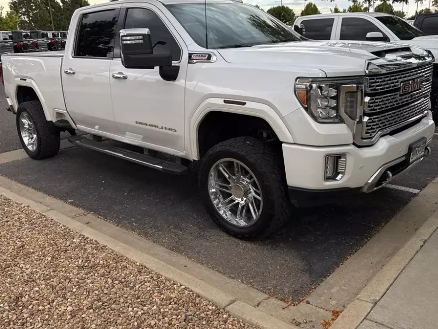 2020 Gmc Sierra 2500 HD Denali photo 1