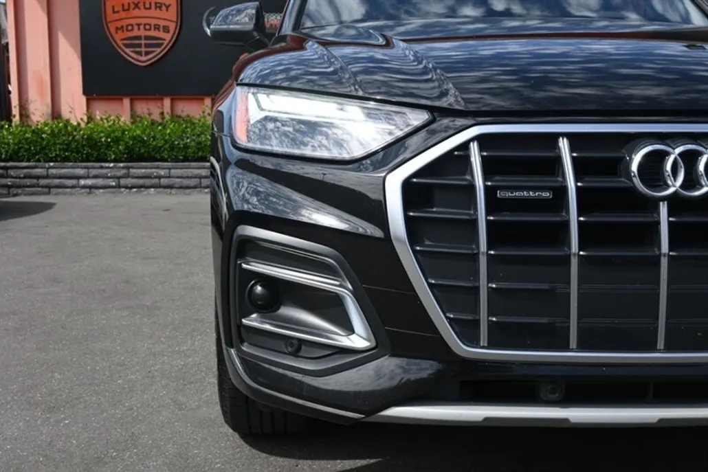 2022 Audi Q5 Premium 40 TFSI photo 1