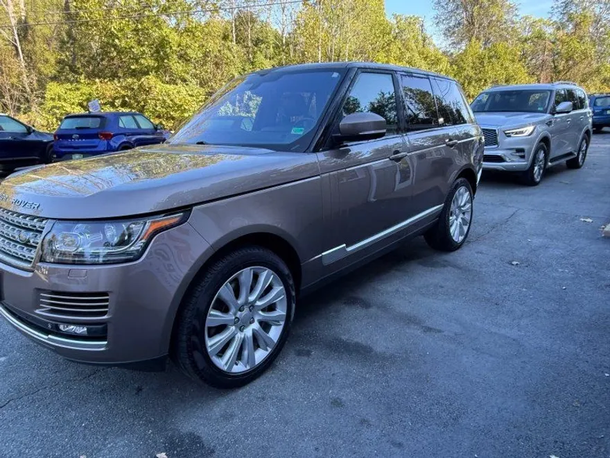 2015 Land Rover Range Rover SuperCharged photo 1
