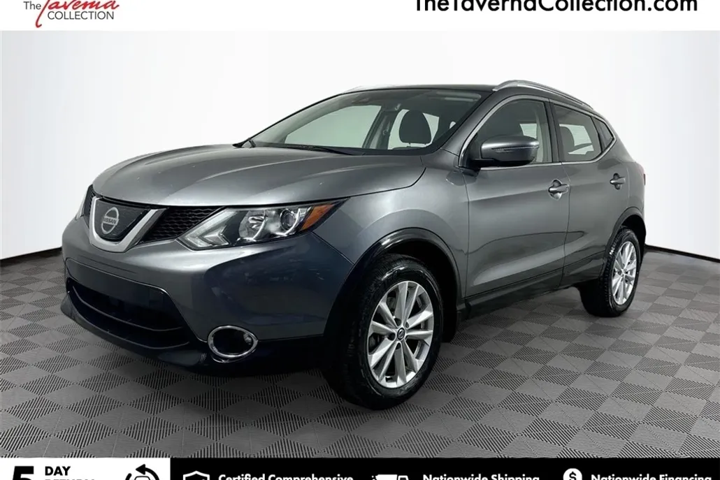 2019 Nissan Rogue Sport SV photo 1