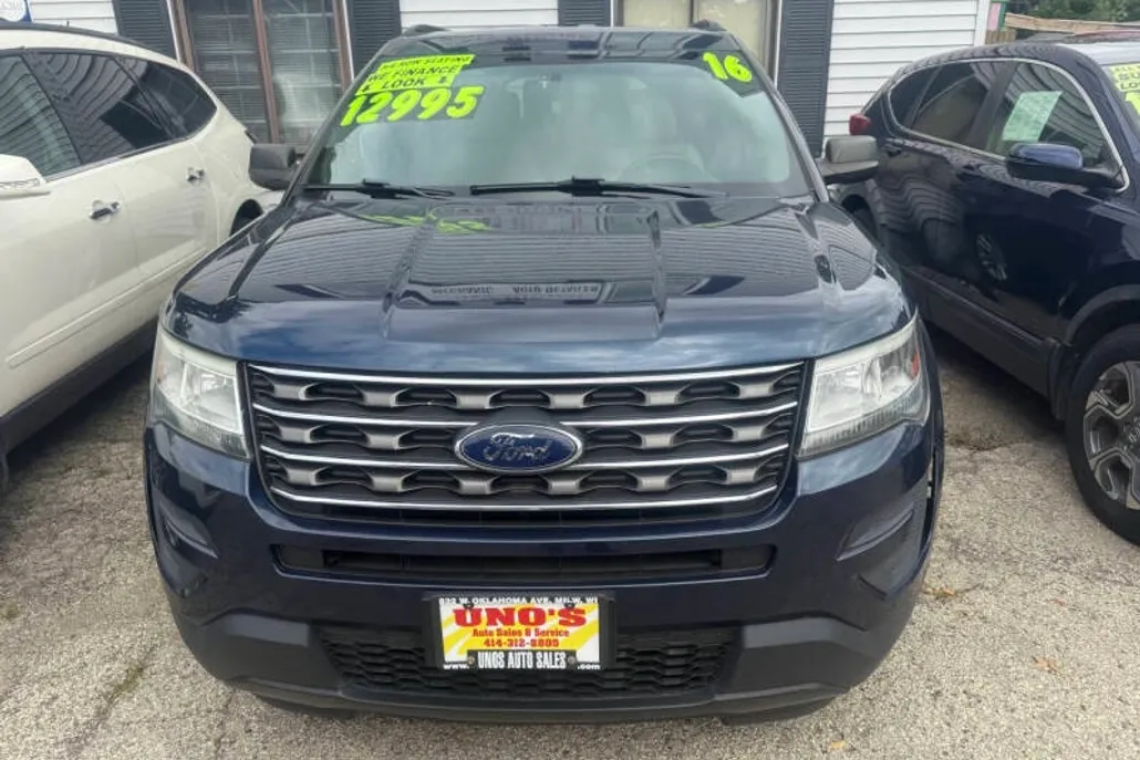 2016 Ford Explorer Base photo 1