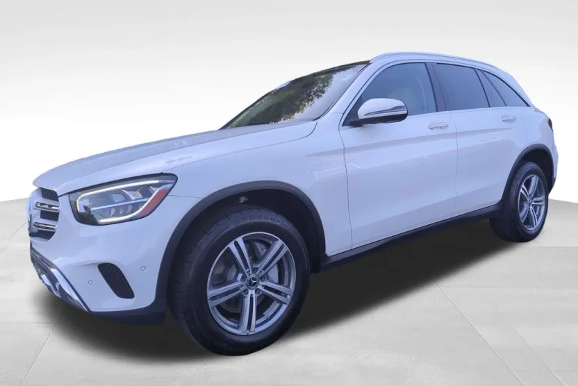 2022 Mercedes Benz GLC 300 photo 1