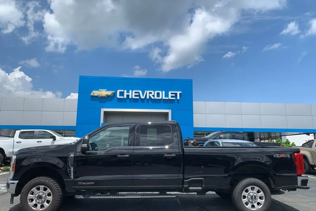 2024 Ford F-250 XL photo 1