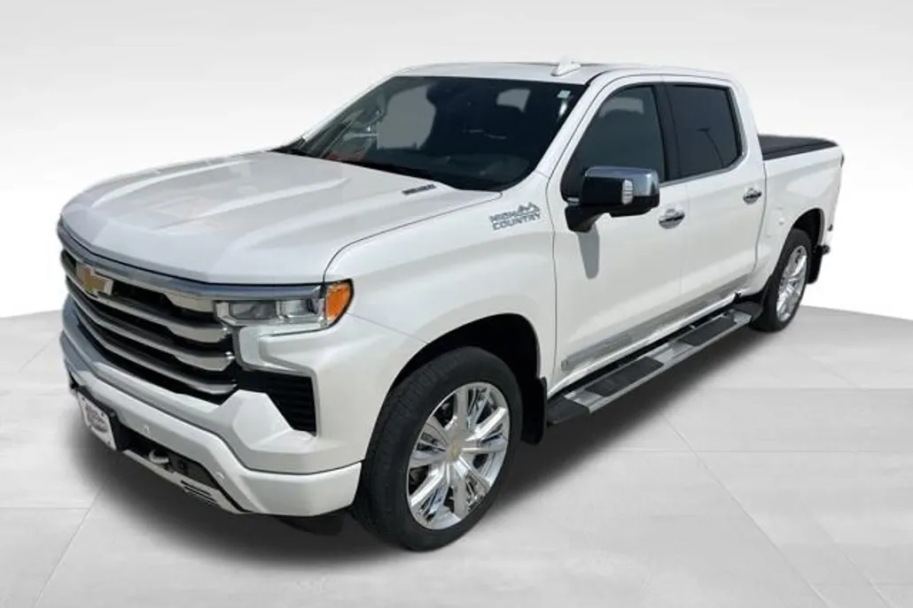 2023 Chevrolet Silverado 1500 High Country photo 1