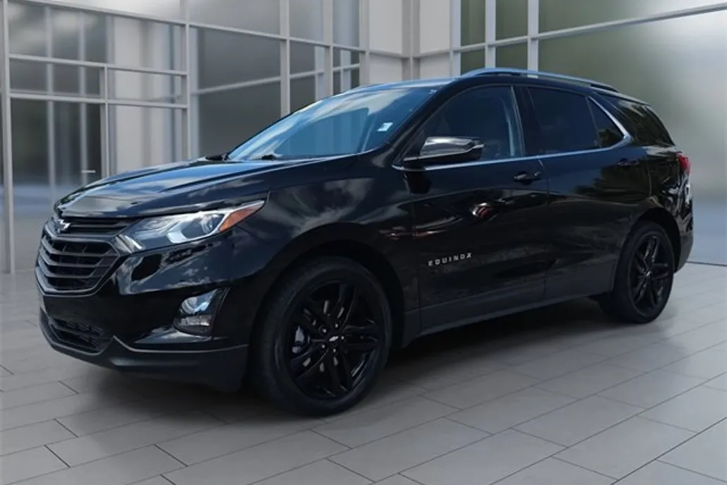 2020 Chevrolet Equinox LT photo 1