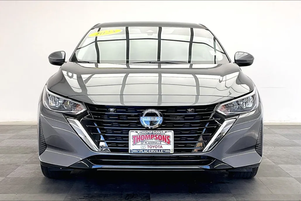 2025 Nissan Sentra S photo 1