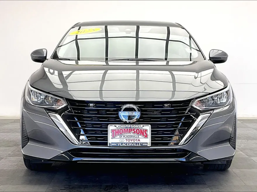2025 Nissan Sentra S photo 1