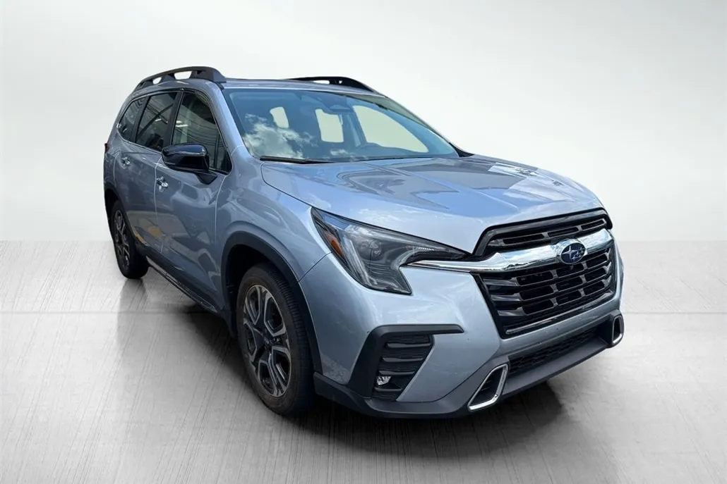 2024 Subaru Ascent Touring photo 1