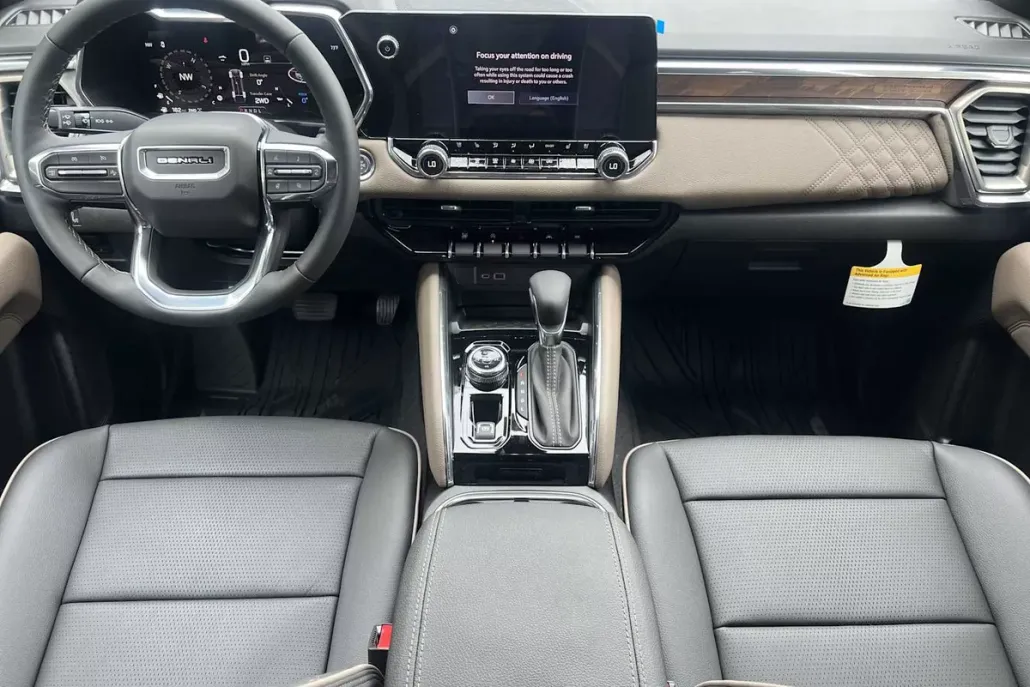 2026 Gmc Canyon Denali photo 1
