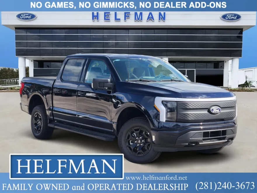 2025 Ford F-150 Lightning XLT photo 1
