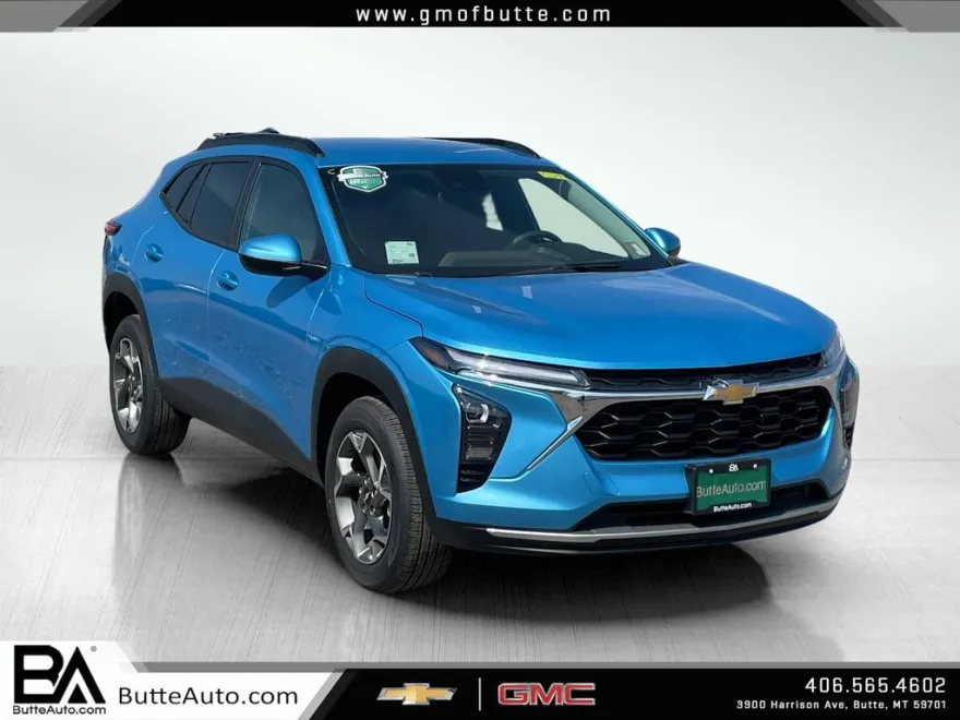 2025 Chevrolet Trax LT photo 1
