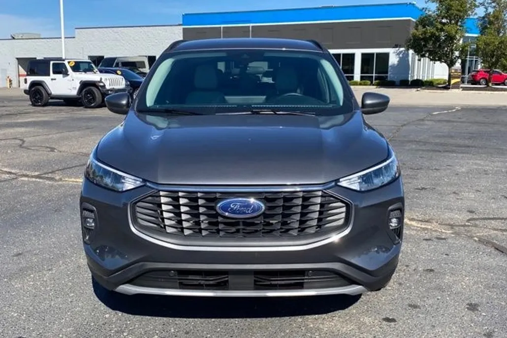 2023 Ford Escape Plug-In Hybrid Base photo 1