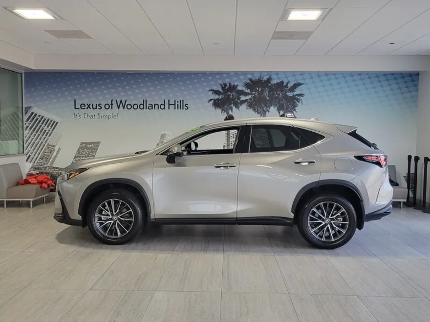2025 Lexus NX 350 Premium AWD photo 1