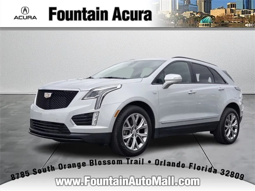 2020 Cadillac XT5 Sport photo 1