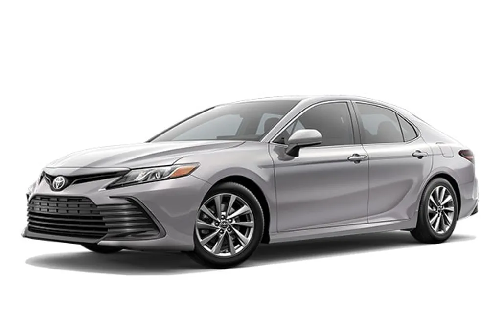 2023 Toyota Camry LE photo 1