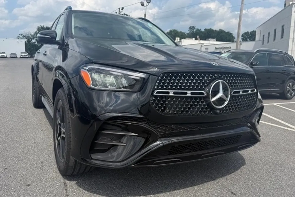 2026 Mercedes Benz GLE 350 4MATIC photo 1