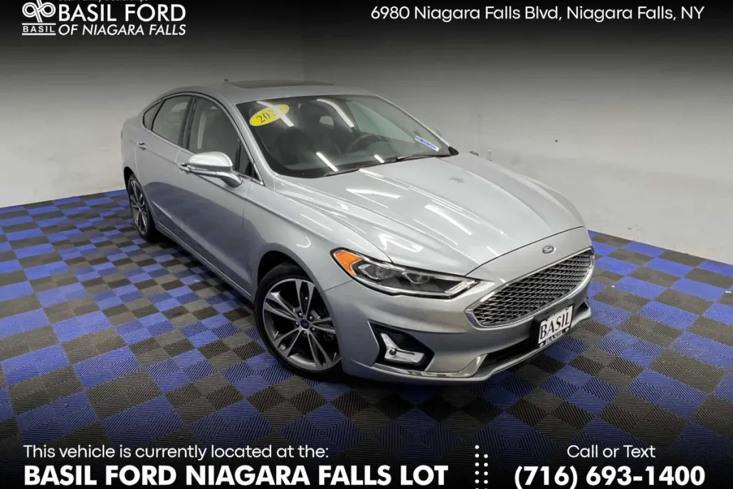 2020 Ford Fusion Titanium photo 1