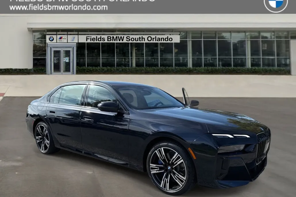 2025 Bmw 740i photo 1