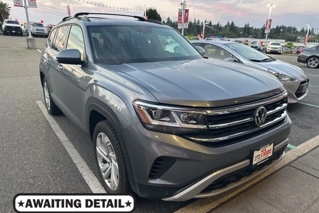2022 Volkswagen Atlas SE Technology photo 1