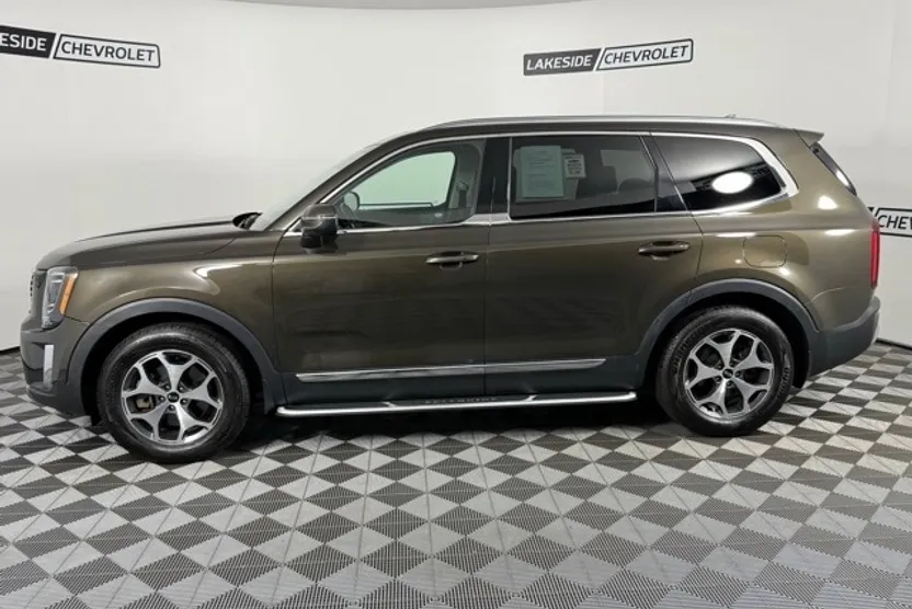 2021 Kia Telluride EX photo 1