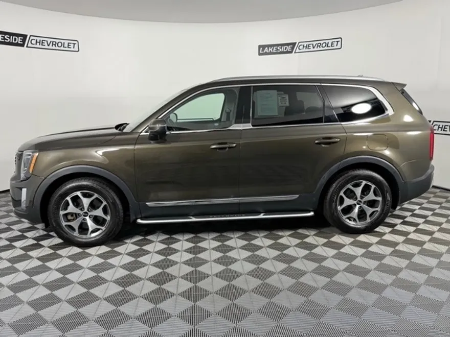2021 Kia Telluride EX photo 1