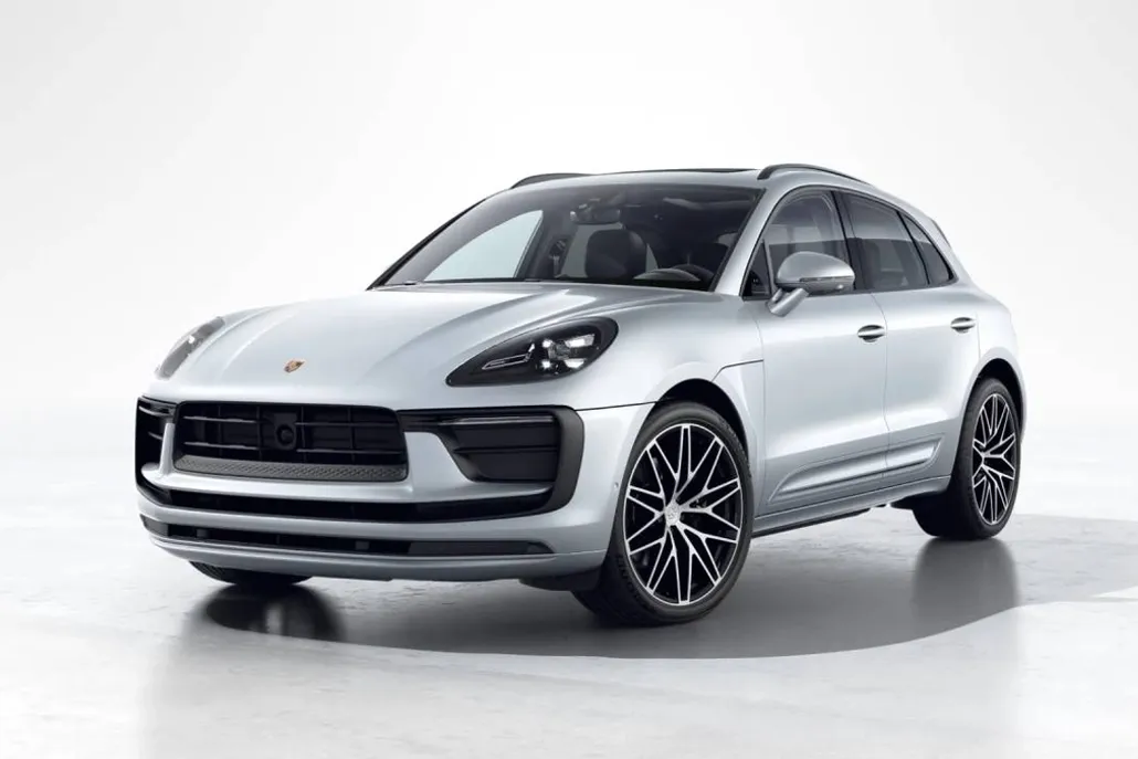 2026 Porsche Macan T photo 1